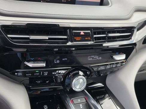 Used 2024 Acura MDX FWD w/ Technology Package image 25