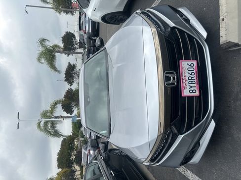 Used 2021 Honda Accord Sport image 2