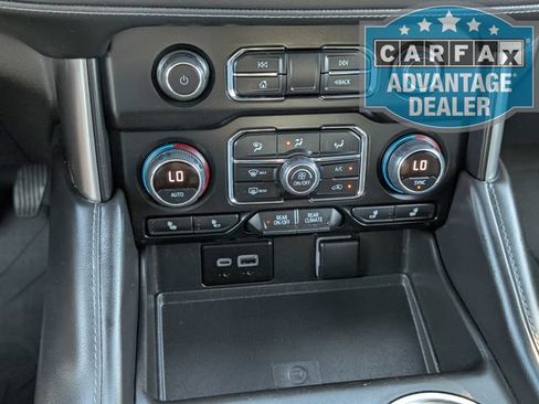 Used 2023 Chevrolet Tahoe Z71 w/ Luxury Package AWD/4WD image 12