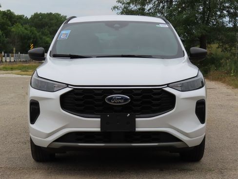 Used 2023 Ford Escape ST-Line w/ Tech Pack #1 AWD/4WD image 14