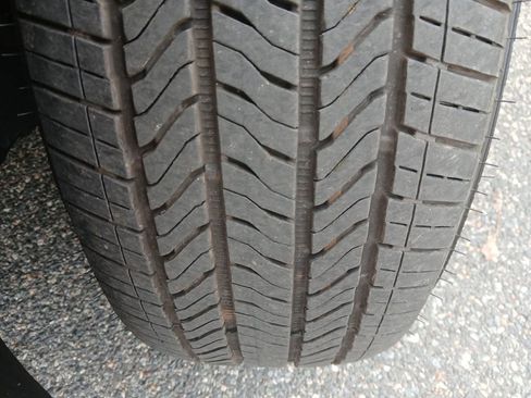 Used 2025 Chevrolet Traverse LT image 27