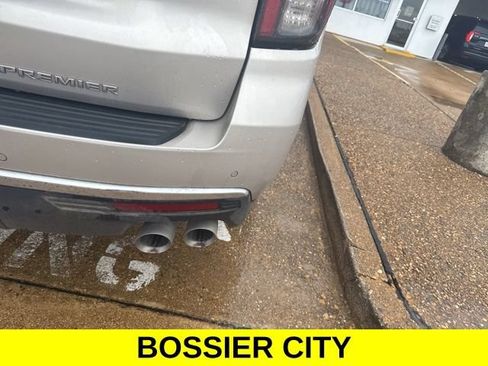 Certified 2022 Chevrolet Tahoe Premier AWD/4WD image 6