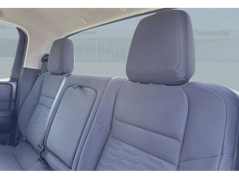 Used 2022 Nissan Frontier S w/ Technology Package RWD image 15