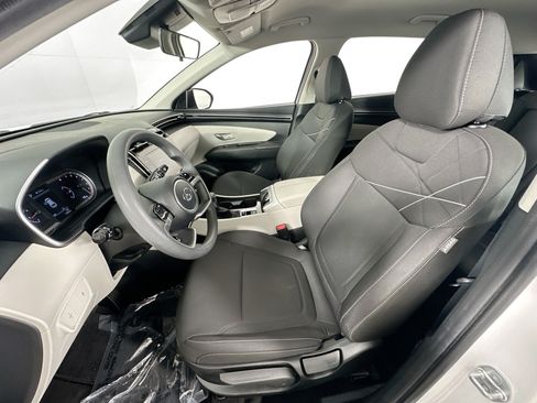 Used 2023 Hyundai Tucson SE FWD image 19