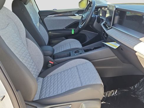 Certified 2026 Volkswagen Tiguan S FWD image 22