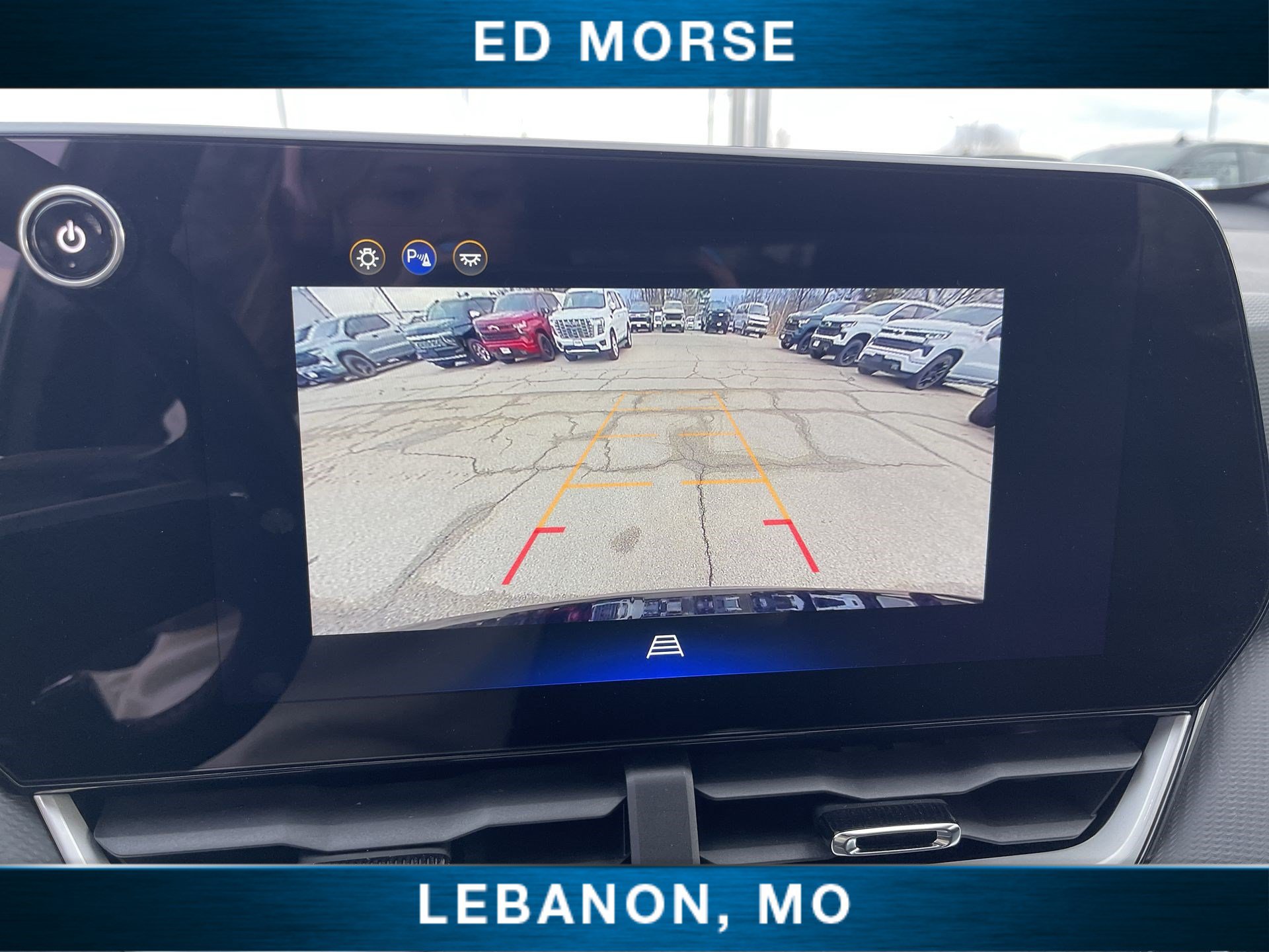 Used 2025 Chevrolet Equinox LT AWD/4WD image 14