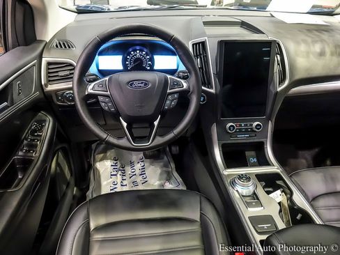 Used 2022 Ford Edge SEL w/ Convenience Package image 15