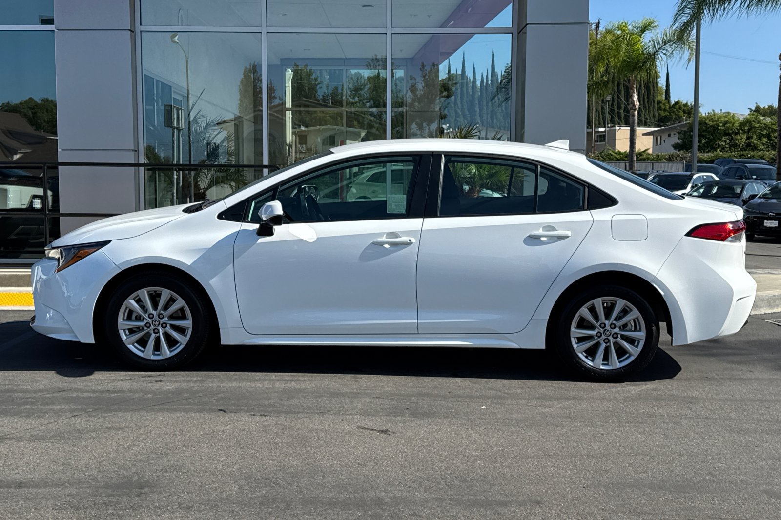 Certified 2026 Toyota Corolla LE w/ LE Premium Package FWD image 9
