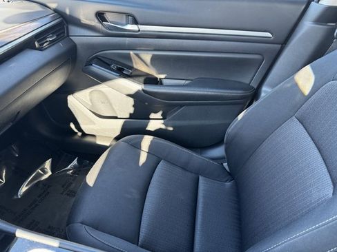 Used 2023 Nissan Altima 2.5 SV image 19