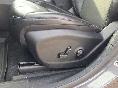 Used 2021 Jeep Cherokee Latitude Plus image 22