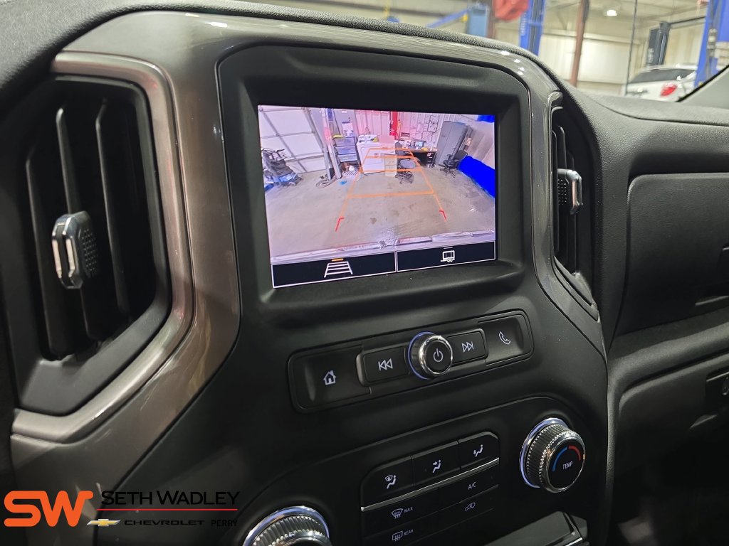 Used 2024 GMC Sierra 1500 Pro w/ Graphite Edition AWD/4WD image 23