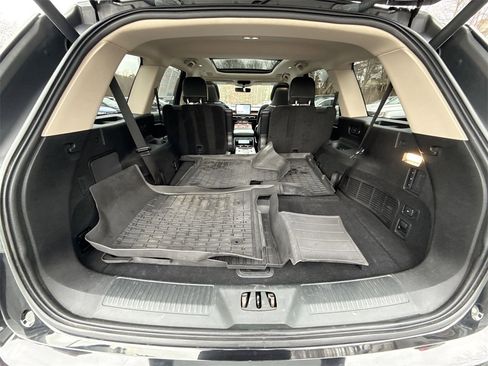 Used 2020 Lincoln Aviator Reserve w/ Equipment Group 202A image 21