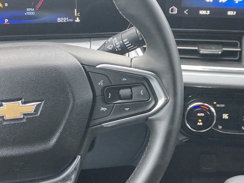 Used 2024 Chevrolet Trax LT w/ Driver Confidence Package image 13