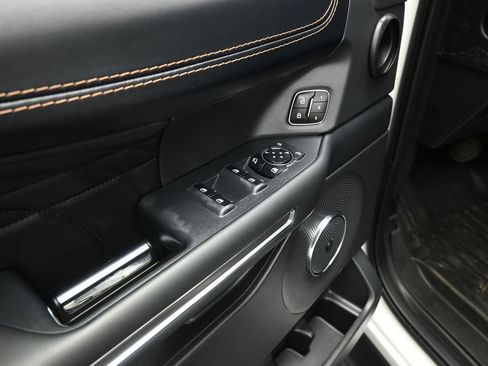 Certified 2023 Ford Expedition Max Platinum image 10