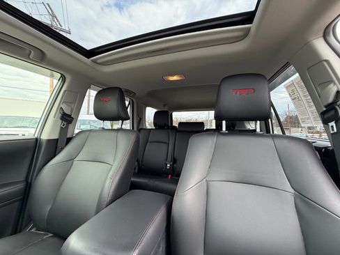 Used 2024 Toyota 4Runner TRD Off-Road Premium image 29