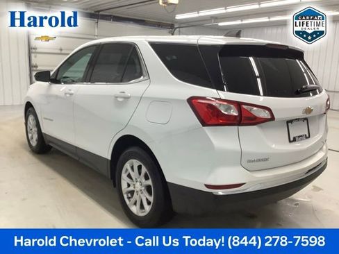 Used 2020 Chevrolet Equinox LT w/ Driver Convenience Package image 4