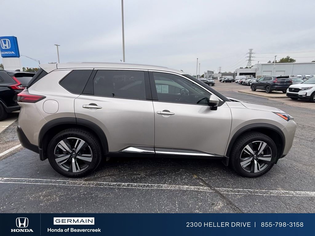 Used 2021 Nissan Rogue SL AWD/4WD image 1
