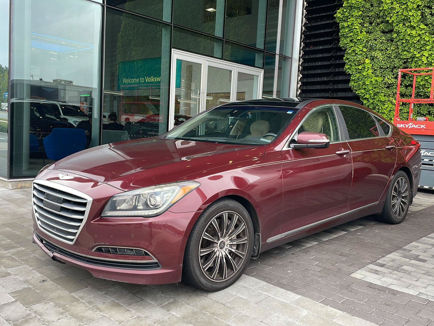 Used 2015 Hyundai Genesis 3.8 w/ Option Group 03 RWD image 15