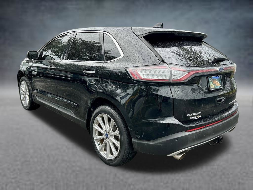 Used 2018 Ford Edge Titanium w/ Equipment Group 302A AWD/4WD image 7