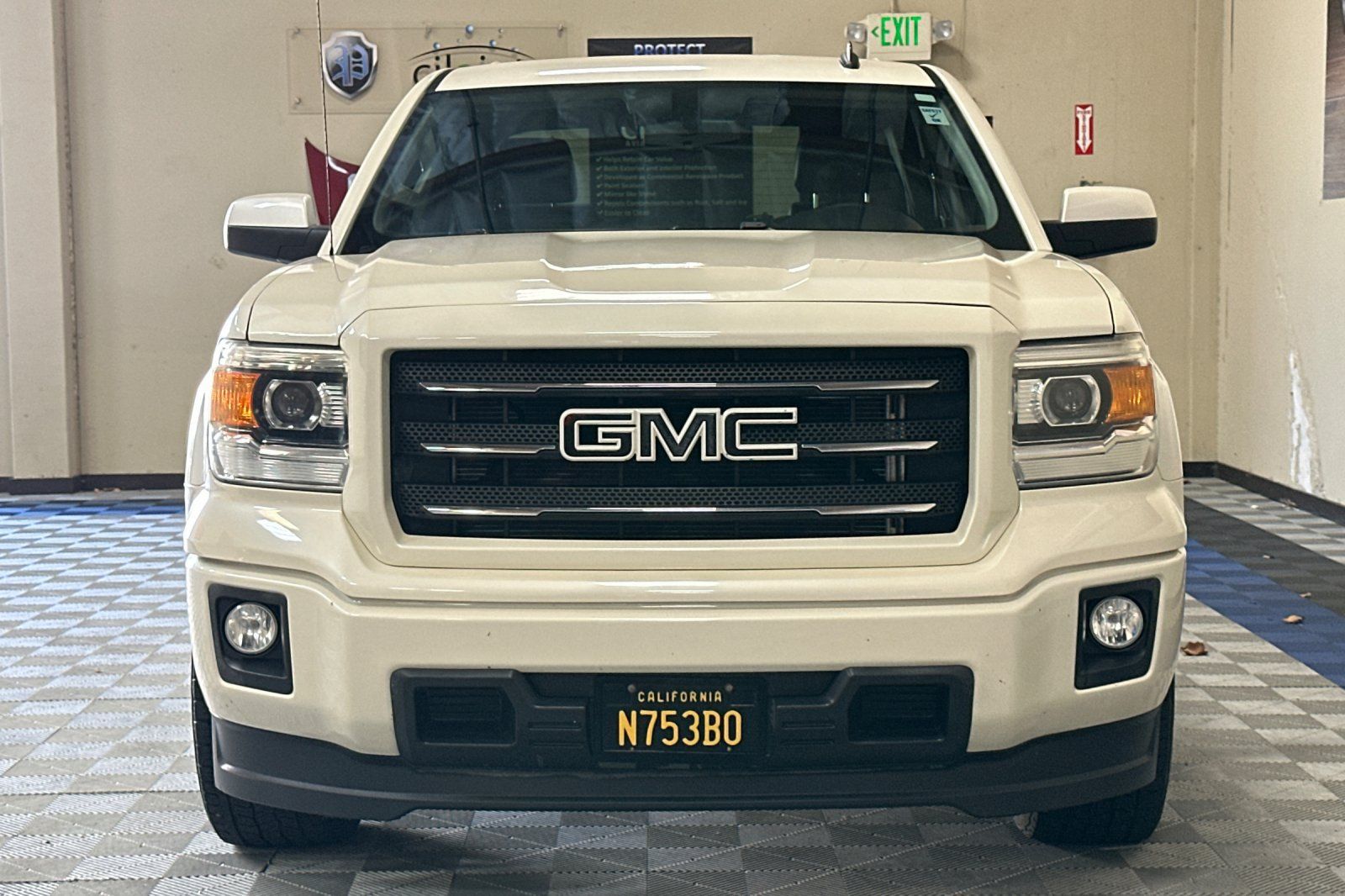 Used 2014 GMC Sierra 1500 SLE w/ Texas SLE Value Package RWD image 9