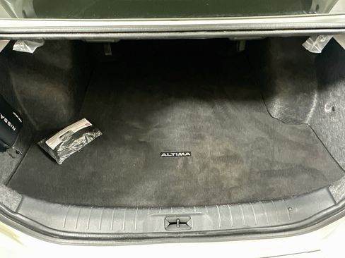 Used 2023 Nissan Altima 2.5 SV FWD image 27
