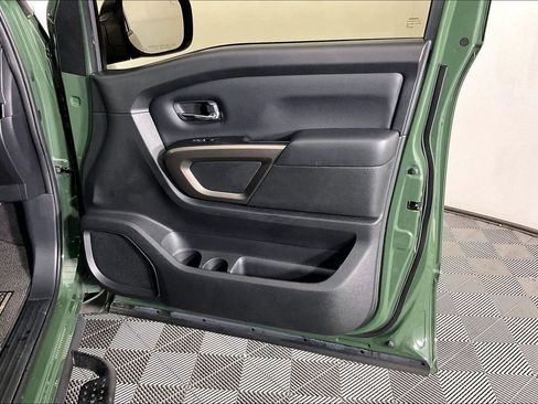 Used 2024 Nissan Titan SV w/ SV Bronze Edition Package RWD image 23