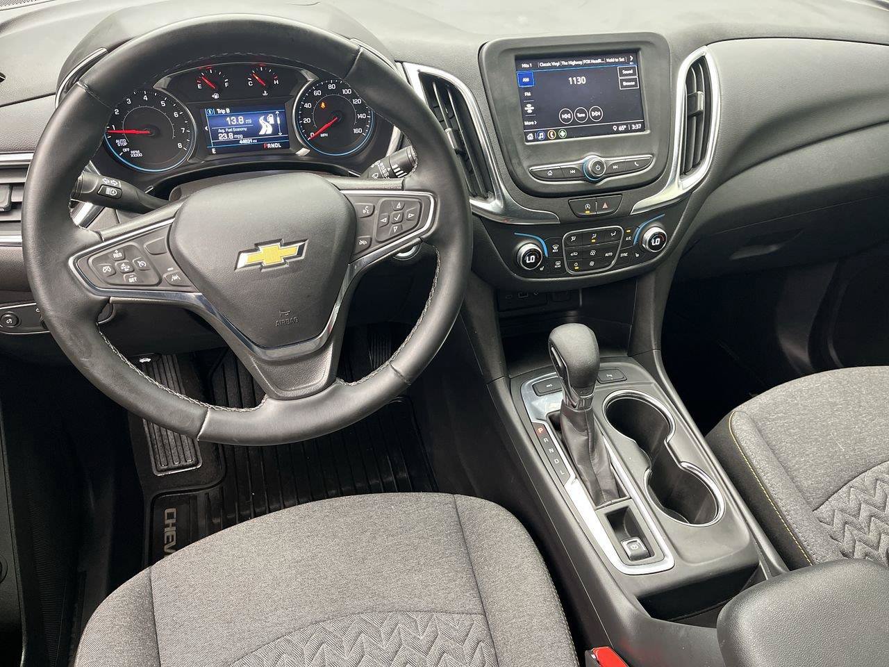 Used 2024 Chevrolet Equinox LT AWD/4WD image 12
