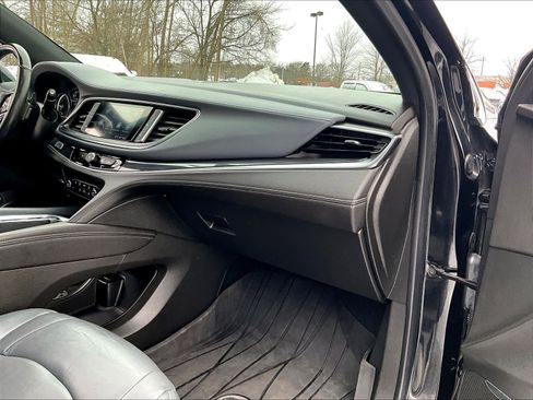 Used 2023 Buick Enclave Essence w/ Experience Buick Package image 13