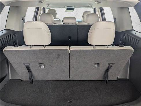 Used 2024 Hyundai Santa Fe SEL image 6