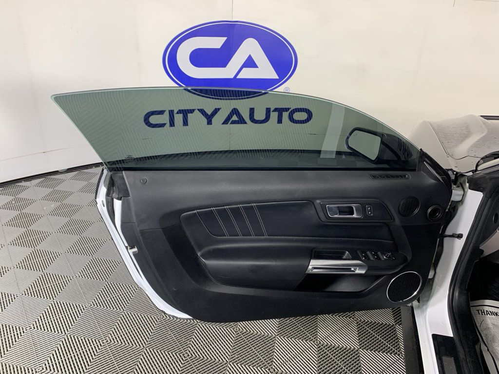Used 2022 Ford Mustang Premium RWD image 15