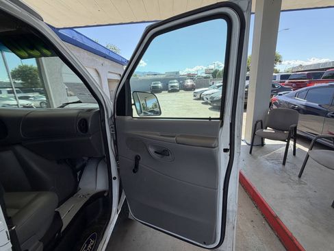 Used 1997 Ford E-350 and Econoline 350 XL RWD image 14