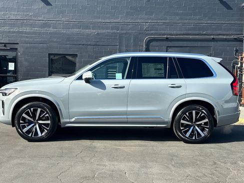 New 2026 Volvo XC90 B5 Core w/ Protection Package Premier AWD/4WD image 5