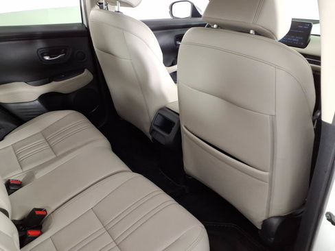 Used 2025 Honda HR-V EX-L image 11