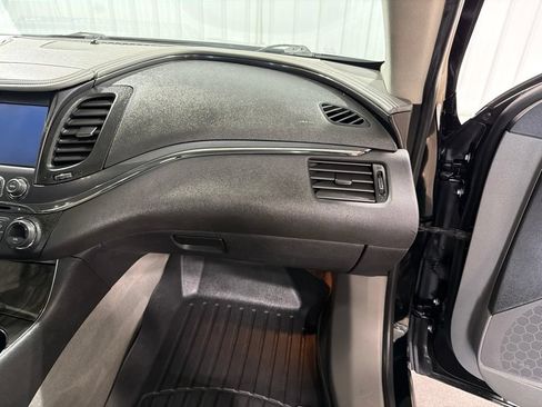 Used 2014 Chevrolet Impala LT FWD image 23