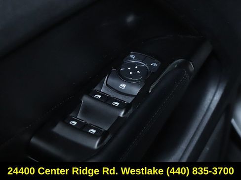 Used 2019 Lincoln MKC Premiere FWD image 16
