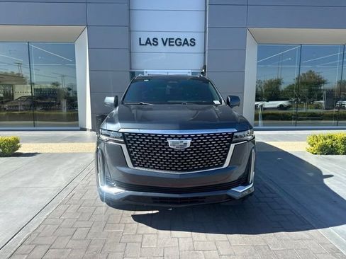 Used 2021 Cadillac Escalade Premium Luxury w/ LPO, Illumination Package AWD/4WD image 2