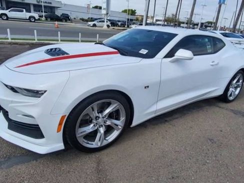 Certified 2022 Chevrolet Camaro SS image 4