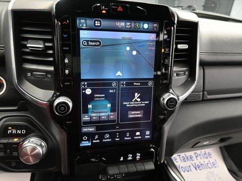 Used 2025 RAM 1500 Laramie image 41