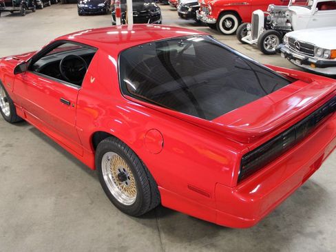 Used 1988 Pontiac Firebird Trans Am image 20