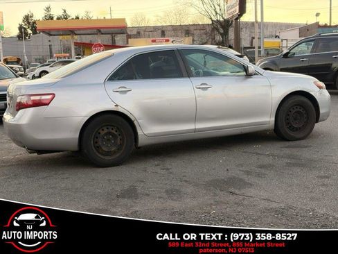 Used 2008 Toyota Camry 4dr sl image 7