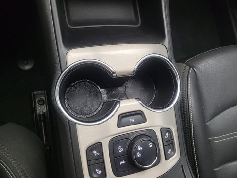 Used 2022 GMC Terrain Denali image 26