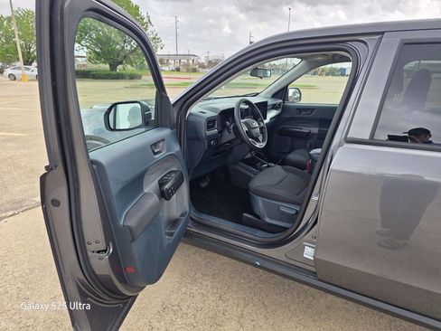 Used 2025 Ford Maverick XL w/ Equipment Group 102A image 11