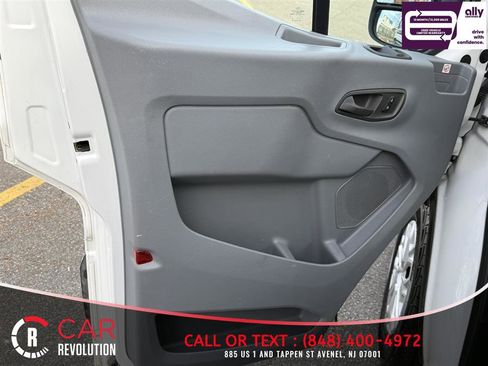 Used 2019 Ford Transit 150 XLT image 27