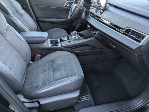 Used 2023 Mitsubishi Outlander SE image 22