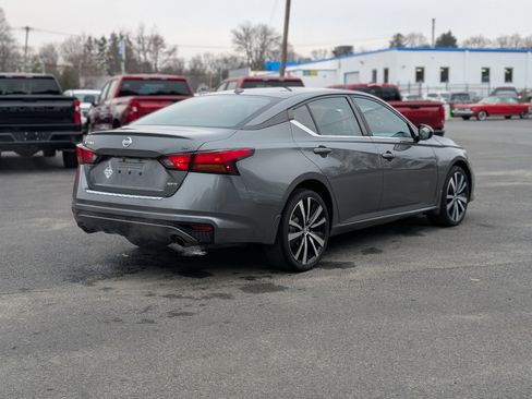 Used 2021 Nissan Altima 2.5 SR image 8