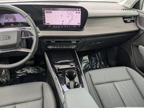 New 2026 Audi Q3 quattro 2.0T AWD/4WD image 6