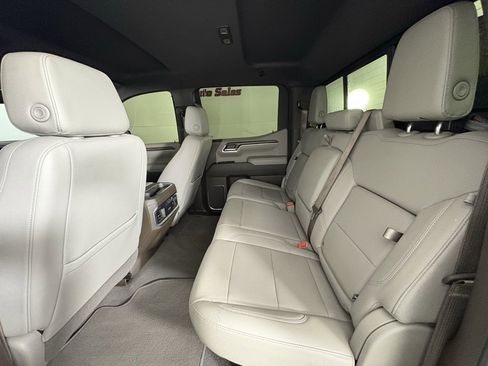 Used 2024 GMC Sierra 1500 SLT w/ SLT Premium Plus Package image 41