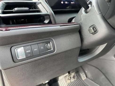 Certified 2024 Chevrolet Traverse RS w/ LPO, Floor Liner Package image 13