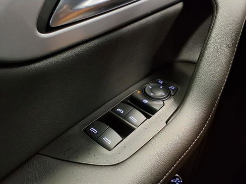 Used 2022 Chevrolet Blazer LT image 31