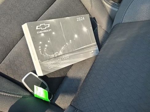 Used 2024 Chevrolet Silverado 1500 Custom Trail Boss image 14